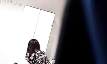 Queen's Secretary Takes a Quick Pee
