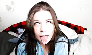 Raunchy Solo Webcam: Drooling Blowjob & Vibrator Play