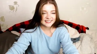 Raunchy Solo Webcam: Drooling Blowjob & Vibrator Play
