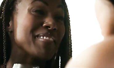 DeWanda Wise Cheats With Her Ex in Hotwife Series
