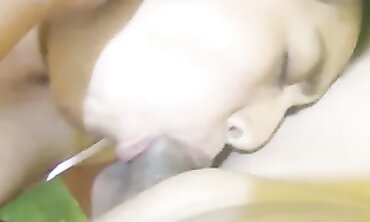 Dedeada: extreme Fisting y Mamando en Lencería
