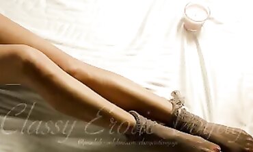 Hot Babe's Toe Job - Footjob with Stockings & Lubricant in High Heels
