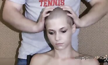 Clean-Shaven Blonde Sluts Get Bound For Oral