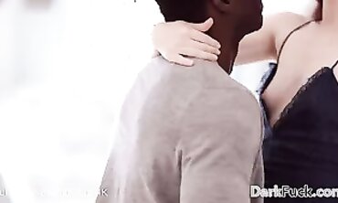 BBC Ravages Petite Evelyn Claire