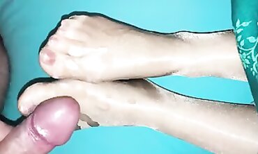 Glistening Nylon Toes Get a Turf Job