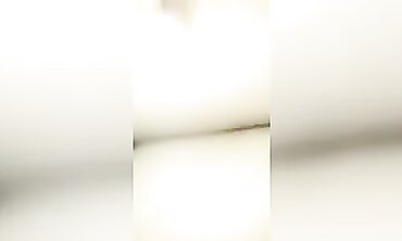 2 Atlanta Ebonys Take Double Shots