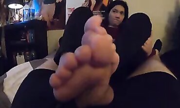 POV: Your Step-Sister Gives You a Devilish Pedicure