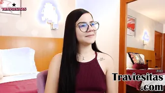 Melany: Hot Venezuelan Babe Gets Soaked