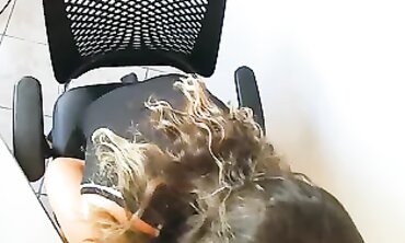 Segretaria Italiana Scopata dal Capo Sposato in Ufficio