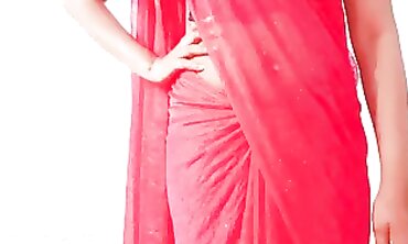Sri-Lanka's Hottest Teenager Shares Her Personal Experiences in Classroom