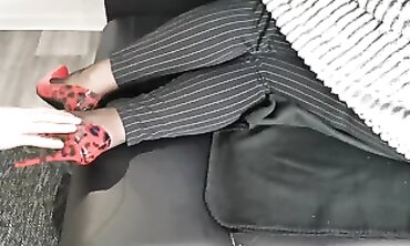 Red Secretary Gets a Slow-Mo Cumshot in High Heels