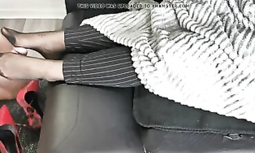 Red Secretary Gets a Slow-Mo Cumshot in High Heels