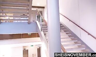 Bombshell Makes A Baby With Her African College Girlfriend
