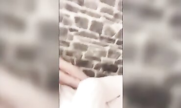Turkish Expat Gul Er Reveals Her Big Tits and Ass
