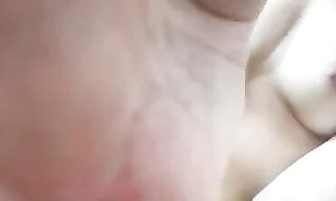 Amateur Teenie's Spunky Solo Session on Smartphone