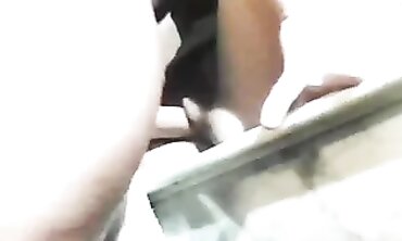 Tom Byron's Classic Retro MILF Blowjob