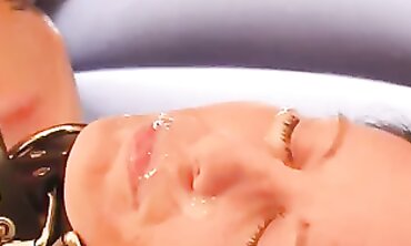 Messy Neighbor Slut Desire Gets Dirty