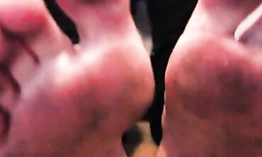 POV: Sexy Lana Cosplay Barefoot Foot Licking