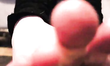 POV: Sexy Lana Cosplay Barefoot Foot Licking