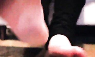 POV: Sexy Lana Cosplay Barefoot Foot Licking