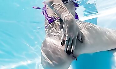 Trailer Milf with Big Tits Gets Anal Sex at the Pool