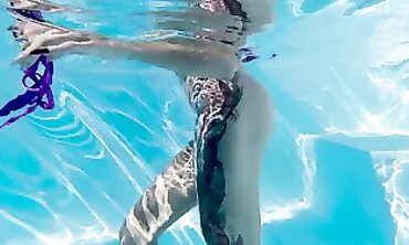 Trailer Milf with Big Tits Gets Anal Sex at the Pool