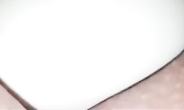 Latina BBW Fiancee Enjoys Close-Up Hitachi Vibrator Massage
