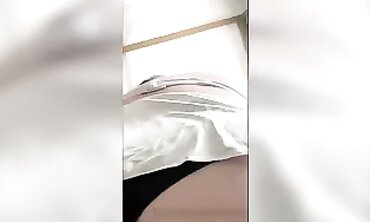 Supah Handsome PHAT ASS WHITE GIRL Thighs 2