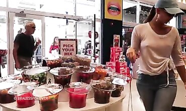 Your Miss Bitchen Flashing in Public