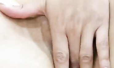 Mature MILF Rebeca Charmes Fingers Her Clit in POV Amateur Video