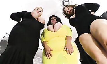 POV: Giantess BBW Samantha Finds Studs on the Street