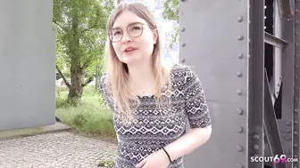 Candid Berlin Scout: First FFM Threesome Pickup