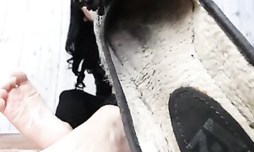 POV Brunette Girl Showcases Ultra-Cute Feet and Toes