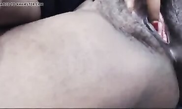 Ebony Mama With Massive Bouncing Tits Squirts