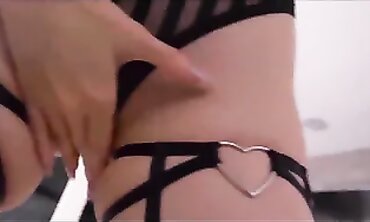 Allen's XXX Adventure - Skylar Voss Fucked Hard By Huge Dick