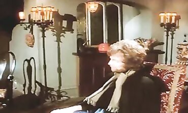 Classic Retro Redhead: Old School Blowjob and Cumshot
