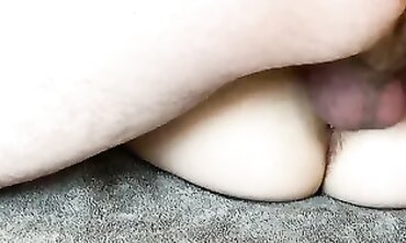 Hairy MILF RileyRidesRemy Gets Fingering, Licking & Creampie