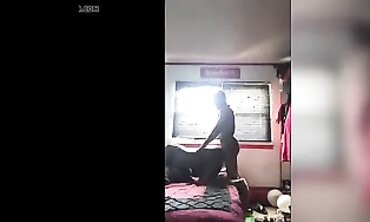 Verdammt Hart: Schwarzer Schwanz und Großer Arsch im Rough Sex