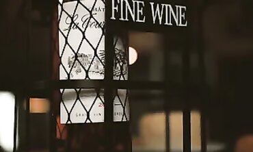 Champagne Intercourse: A Lucky Meeting