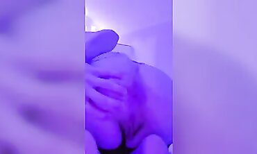 TikTok Teenage Girl Exploring Her Massive Gaping Ass And Pussy