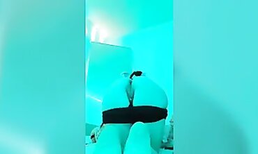 TikTok Teenage Girl Exploring Her Massive Gaping Ass And Pussy