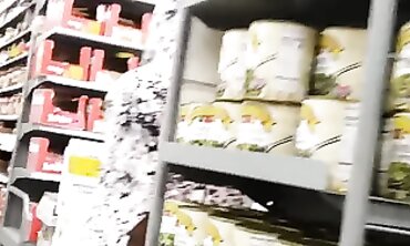 Amazon Granny Sarah's Supah Sexy Rump