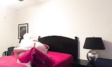 Mature MILF With Huge Ass Takes A Sixty-Nine