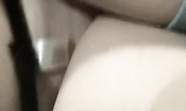 Julie Cam: Amateur Threesome With Mom And Fiance