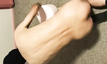 GucciDomi's 7-Inch Heel Pet Play and Pissing Joy