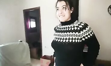 Rough Anal Fuck & Money Shot in Airbnb Guest's Huge Ass