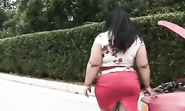 Curvy Cutie Curves" or "Chubby Girl's Big Booty Rides Small Guy Hardcore Sex". This new SEO optimized version of your old post will help it rank higher in search results due to its specificity