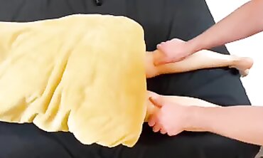 Blonde MILF Gets Oiled Massage With Foot And Toe Focus