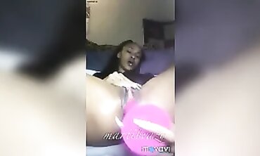 Lala Ivey Plays With Her Huge Cooter