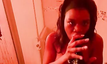Ebony College Girl Masturbates With Dildo In Shower